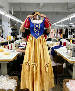 <span class=keywords><strong>Costume</strong></span> da Principessa <span class=keywords><strong>Biancaneve</strong></span> di Grimm per Halloween, Abito da Cosplay per <span class=keywords><strong>Donna</strong></span> Adulta, <span class=keywords><strong>Costume</strong></span> per TV/Cinema in Poliestere, per Feste, Disponibile - Product Image 4