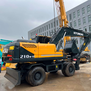 รถขุดไฮดรอลิกแบบมีล้อ Hyundai R210W-9T รุ่นดั้งเดิม ขนาด 20 ตัน บุ้งกี๋ 0.93 ลูกบาศก์เมตร เครื่องจักรก่อสร้าง - Product Image 1