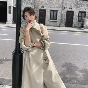 Nuovo <span class=keywords><strong>Trench</strong></span> da <span class=keywords><strong>Donna</strong></span> Primavera 2026 all'ingrosso, con cintura, revers a revers, spalline, pettorina antipioggia, lunghezza midi, beige, classico, elegante, vestibilità ampia - Product Image 2