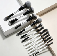 Nouveauté : Ensemble de 12 pinceaux de maquillage double embout, poils synthétiques vegan, kit d'outils pour poudre et fond de teint