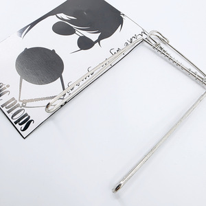 Kingmagic, fabricante de accesorios y trucos de magia, se especializa en trucos de manipulación de monedas y transformación de dinero para espectáculos. - Product Image 4