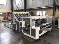 Machine automatique de découpe et de rainurage pour carton, avec alimentation, rainurage et empilage automatiques, pour machine d'impression