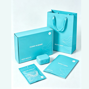 Kit <span class=keywords><strong>de</strong></span> Limpieza Premium para Retenedores y Alineadores <span class=keywords><strong>Invisalign</strong></span>, Cuidado Bucal Diario, Set <span class=keywords><strong>de</strong></span> Regalo en <span class=keywords><strong>Caja</strong></span> <span class=keywords><strong>de</strong></span> Cartón Corrugado, Venta al Por Mayor - Product Image 2