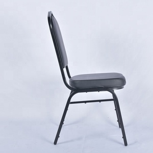 Vente en gros <span class=keywords><strong>de</strong></span> chaises élégantes <span class=keywords><strong>de</strong></span> <span class=keywords><strong>location</strong></span> empilables couleur or en aluminium et en acier pour salles <span class=keywords><strong>de</strong></span> banquet et événements <span class=keywords><strong>de</strong></span> mariage pour hôtels - Product Image 1