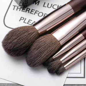 Mini brocha de maquillaje portátil de viaje, brochas suaves para cara, 5 uds., herramienta de belleza para sombra de ojos, polvo suelto, corrector de rubor - Product Image 4