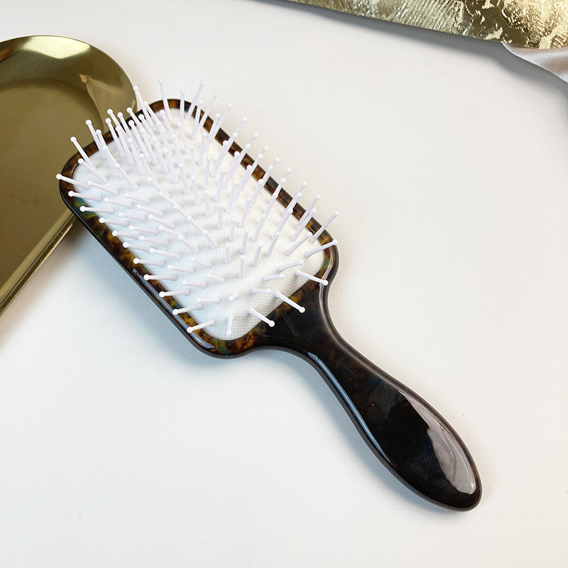 ฟันสีน้ำเงิน-น้ำตาล-ขาว