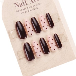 30 piezas de uñas usables Otoño Invierno gran oferta marrón oscuro rosa claro lunares arte Simple medio ovalado pegatinas de uñas prefabricadas - Product Image 5