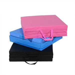 Venta al por mayor barato colorido triple plegable XPe EPE 4 pulgadas de espesor volteo plegable de espuma suave gimnasia aterrizaje alfombra de choque - Product Image 3