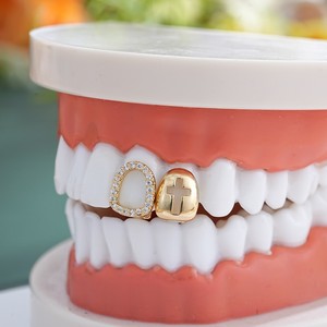 Fine Grillz - Accesorios Dentales Unisex para Fiesta, con Diseño de Estrella Hueca y Cruz, Engaste de Zirconia, para Una Sola Dentadura - Product Image 2