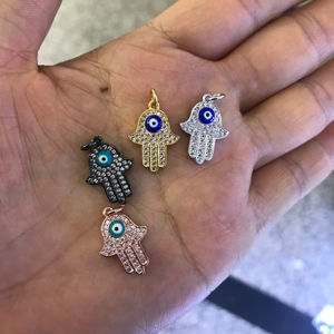 Mano de Fátima <span class=keywords><strong>Hamsa</strong></span> <span class=keywords><strong>Kabbalah</strong></span> Colgante Chapado en oro Ojo Encanto Buena calidad <span class=keywords><strong>Kabbalah</strong></span> Charms & Pendants - Product Image 1