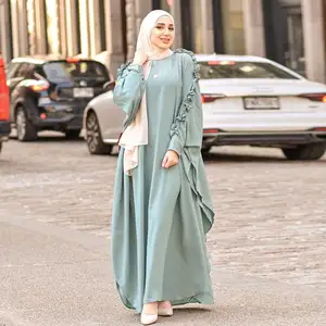 2023 Projetos por atacado Dubai Islâmica Alta Qualidade O Pescoço Ruffles Batwing Mangas Sólida Maxi Longo Vestido Abaya Vestido Muçulmano