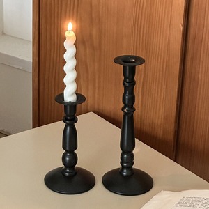 Bougeoir en fer forgé noir rétro américain - Colonne romaine, grand bougeoir pour la décoration d'ambiance de la table à manger - Product Image 3