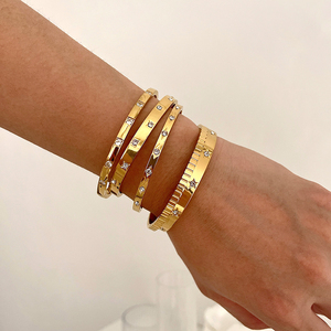 최신 신상품 스테인레스 스틸 18K CNC 큐빅 지르코니아 5 별 4 개 하이 퀄리티 여성용 팔찌 - Product Image 2