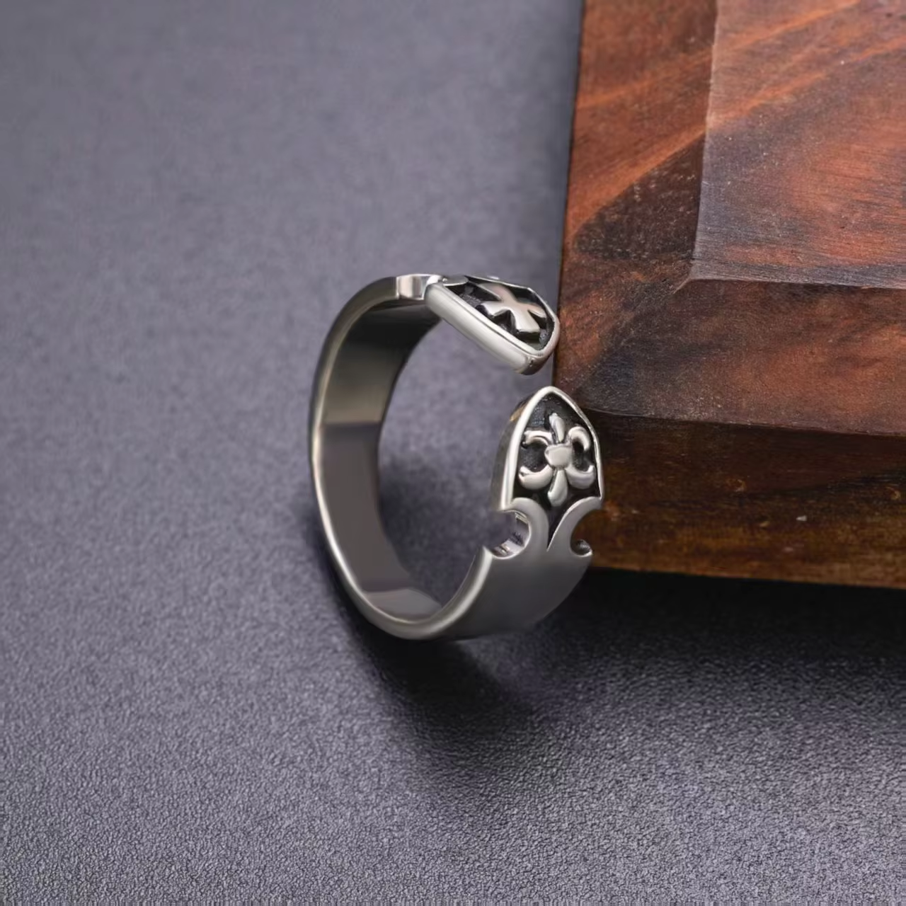 Ring