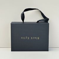 Boîte cadeau portable haut de gamme avec ruban, finition bronzée et papier d'art, idéale pour bijoux, cosmétiques, bagues et souvenirs