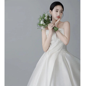 Korean Style Bridal Gown Strapless A-Line White Wedding Dress Natural Waist Simple Design For Weddings Photo Studios Outdoor - Product Image 1