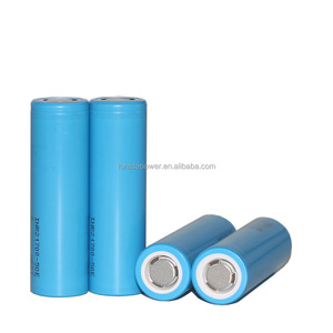 3.6V 21700 <span class=keywords><strong>50E</strong></span> <span class=keywords><strong>INR21700</strong></span>-<span class=keywords><strong>50E</strong></span> <span class=keywords><strong>5000mAh</strong></span> haute densité d'énergie Max 15A décharge 21700 pour <span class=keywords><strong>Samsung</strong></span> <span class=keywords><strong>50E</strong></span> - Product Image 2