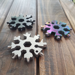 Thép Không Gỉ Xách Tay 18 Trong 1 Du Lịch Đa Chức Năng Bông Tuyết Công Cụ Đa Năng Công Cụ Ngoài Trời EDC - Product Image 4