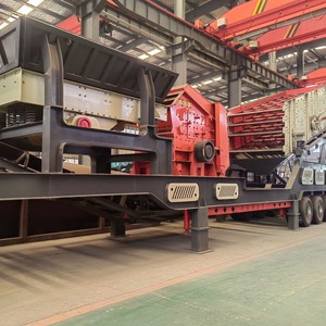 Concasseur mobile à cône pour pneus, équipement de concassage de minerai fiable et résistant à l'usure, brise-roche pour déchets de construction en béton - Product Image 2