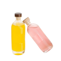 Bouteille de whisky en verre de luxe personnalisée de 500 ml avec motif d'aigle pour le branding des spiritueux et l'emballage en marque blanche