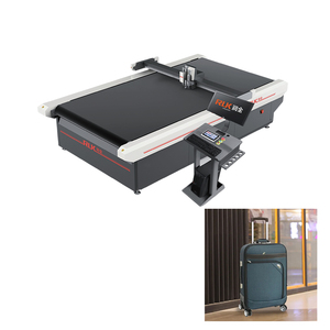 Machine de découpe CNC à couteau oscillant pour tissus et cuir, découpeuse de ceintures en cuir - Product Image 5