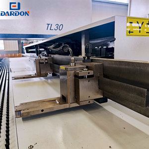 Machine de découpe laser CNC 3000W 30T à tourelle mécanique 16 stations 5000x1250mm pour portes d'armoires et tôles - Product Image 5
