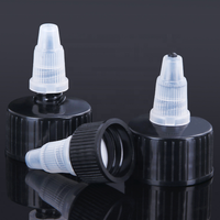 20-410 24/410 28/410 Capuchon Yorker en plastique argenté à nervures, à ouverture torsadée et à débordement, avec bouchon distributeur torsadé