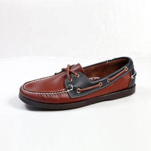 Mocassini da Guida e <span class=keywords><strong>Scarpe</strong></span> da <span class=keywords><strong>Barca</strong></span> OEM ODM con Logo Personalizzato in Vera Pelle, Fodera Interna Effetto Calzino e Suola Antiscivolo per Uomo e <span class=keywords><strong>Donna</strong></span> - Product Image 4