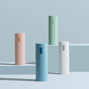 Kit de soins bucco-dentaires portable Hy-0206 pour les voyages, avec brosse à dents en plastique, dentifrice et gobelet de rangement, pour la maison, les couples et l'utilisation avec du bain de bouche. - Product Image 4