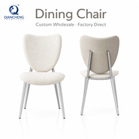 Chaise de salle à manger sculpturale moderne de luxe en tissu, avec structure en acier inoxydable 201 argenté miroir, pour restaurant, vente en gros sur mesure, directement de l'usine