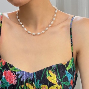 Collar de Perlas Estilo Barroco Francés con Cuentas de Núcleo Luminoso, Cadena de Clavícula a la Moda, Modelo Wenchi 17198 - Product Image 5