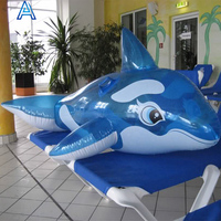 Vente en gros d'usine, flotteur gonflable en forme de requin blanc, bateau de piscine avec poignée, personnalisation OEM