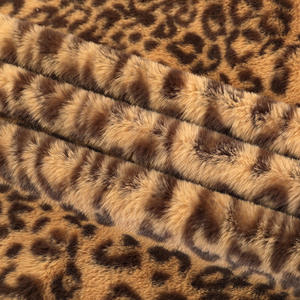 Nouveau produit d'hiver doux, polaire duveteux de luxe imprimé léopard Design jeté confort fausse fourrure de lapin couverture pour canapé de <span class=keywords><strong>lit</strong></span>/ - Product Image 3