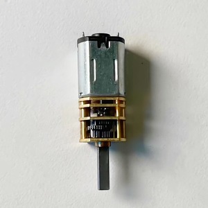 Motorreductor M20 con Eje de 10 mm y 36 V para Kits de Robótica - Product Image 2