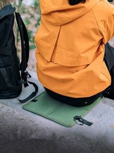 Coussin de siège en gros, tapis de plage portable et imperméable en tissu Oxford, coussin en mousse pliable confortable pour activités de camping - Product Image 6