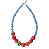 Collier en métal avec perles de fruits verts et rouges style Instagram, bijou minimaliste et frais