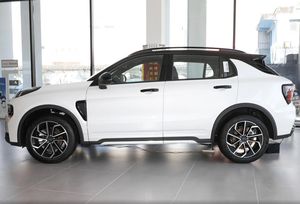 <span class=keywords><strong>Lynk</strong></span> & <span class=keywords><strong>Co</strong></span> <span class=keywords><strong>01</strong></span> SUV de alto rendimiento Características de seguridad avanzadas Sistema de gasolina Techo solar panorámico Entrega directa de fábrica - Product Image 3