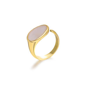 Anello da donna con anello in oro smeraldo Vintage con scacchiera regolabile in lega di lusso - Product Image 2