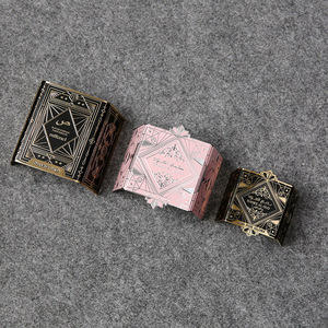 Etiquetas de perfume personalizadas Chenyu, placas de metal con nombres para botellas de fragancias, acero inoxidable, aluminio, cobre, aleación de zinc, hierro, hechas a medida. - Product Image 1