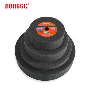 Meule abrasive non tissée en nylon de dureté moyenne d'OEM pour des broyeurs d'acier inoxydable diamètre de 150mm épaisseur de 25/50mm - Product Image 3
