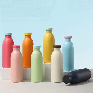 Botella de Agua Deportiva Premium con Recubrimiento Electrolítico, Botella Térmica de Doble Pared, Termo con Correa para el Hombro - Product Image 6