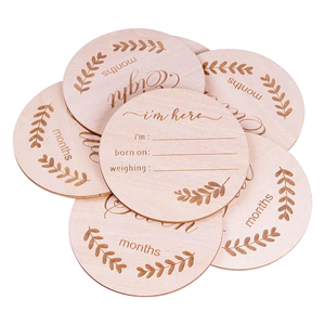 Différentes spécifications personnalisées Étiquettes volantes décoratives en <span class=keywords><strong>bois</strong></span> naturel Gravure au laser Signe <span class=keywords><strong>de</strong></span> marque en <span class=keywords><strong>bois</strong></span> - Product Image 1