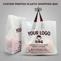 Sac de transport personnalisable en PE découpé avec poignée souple de sécurité, logo sur mesure pour emballage de vêtements de boutique et bijoux