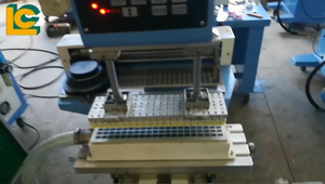 Kích Thước Lớn Màu Duy Nhất Ink Cup Tampo <span class=keywords><strong>Pad</strong></span> Máy In Duy Nhất Dòng Chảy Ngang <span class=keywords><strong>Pad</strong></span> Máy In Cho Chiều Dài Hình Dạng Sản Phẩm - Product Image 5