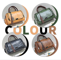 Tas Selempang Kulit PU Persegi Retro untuk Wanita, Desain Rantai, Kapasitas 1L, Tahan Air, Tas Bahu Harian Portabel