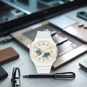 Reloj Deportivo Digital Analógico Ga2100 con Logotipo Personalizado, Correa de Acrílico, Caja de Goma, Cronógrafo, Resistencia al Agua de 20 BAR - Product Image 4