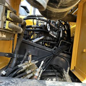 Ventes professionnelles d'accessoires de pièces de noyau d'excavatrice Volvo japonaise d'occasion de sécurité de haute qualité 6 cylindres 6 tonnes - Product Image 3