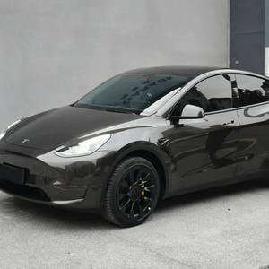 Pellicola Adesiva Cromata Nera Elastica per Styling Auto Senza Bolle 1,52*18m - Product Image 2