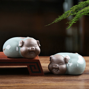 Adorno de Cerámica Creativo Ge Kiln, Cerdo de la Suerte, 2 Piezas, Hecho a Mano, Ornamento del Zodiaco, Decoración de Escritorio Feng Shui - Product Image 1