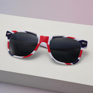 2026 Nieuwe Kleur Patriot NFL NHL Wedstrijd UV400 Promotionele Vlag Amerika Zonnebril PC Montuur Bril - Product Image 2